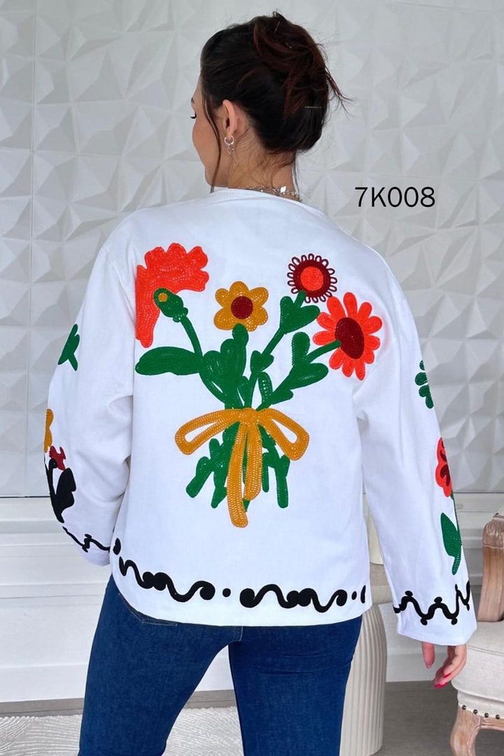 Çiçek Nakışlı Gabardin Ceket
