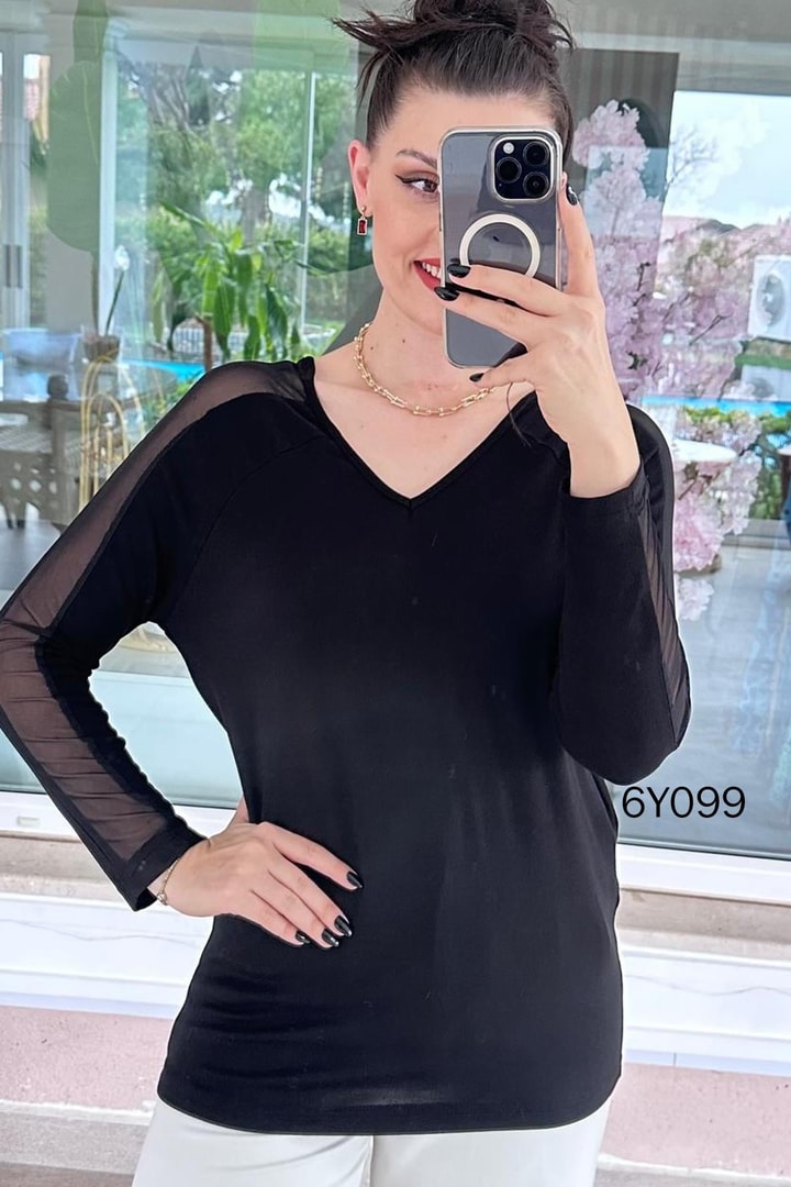 Çilek Kumaş Kuş Baskılı Bluz