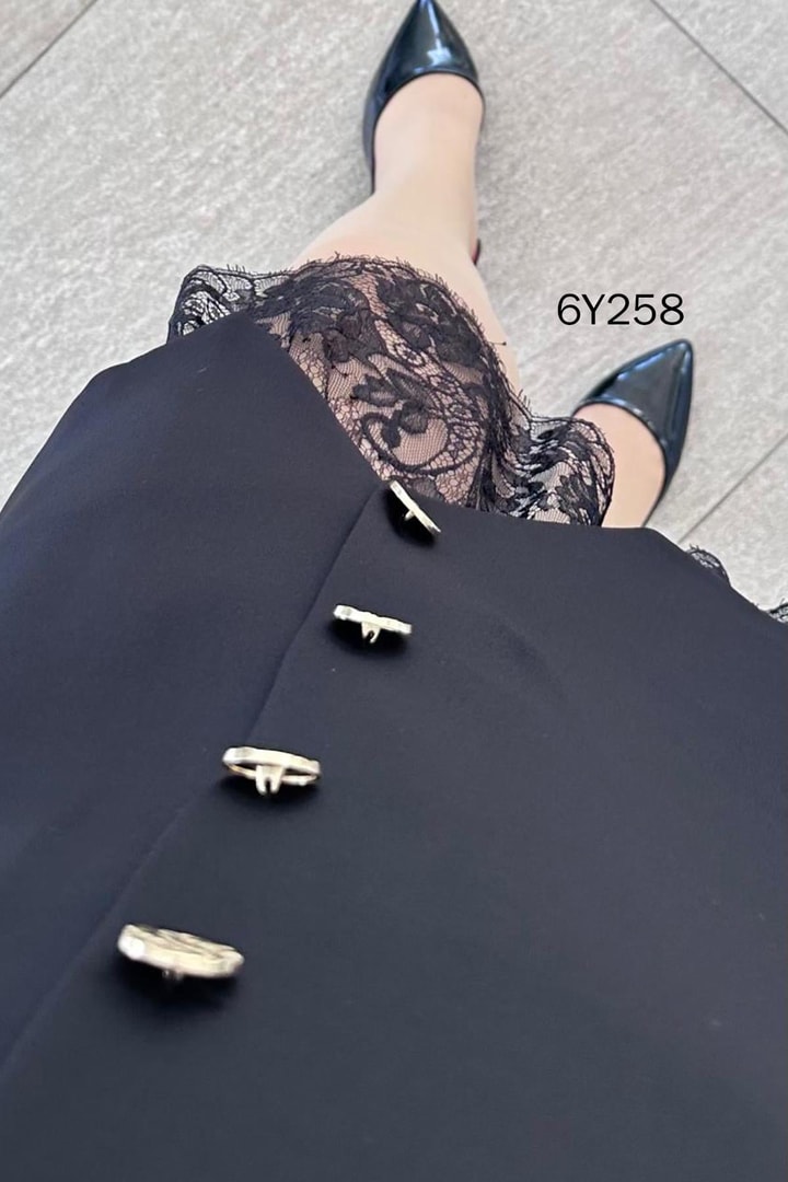 Dantel Detaylı Double Elbise
