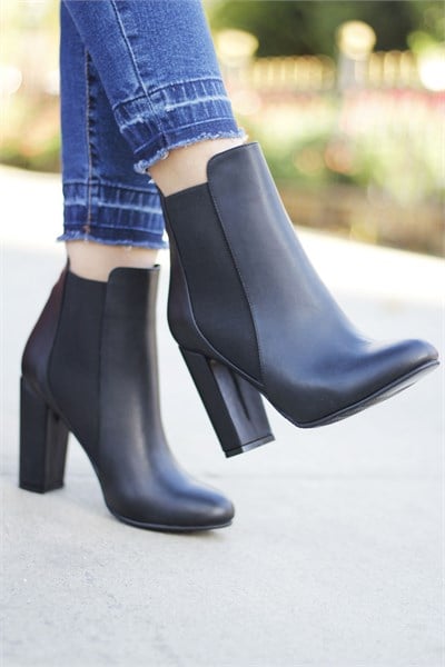 Bot/ Bootie