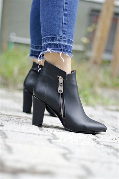 Bot/ Bootie