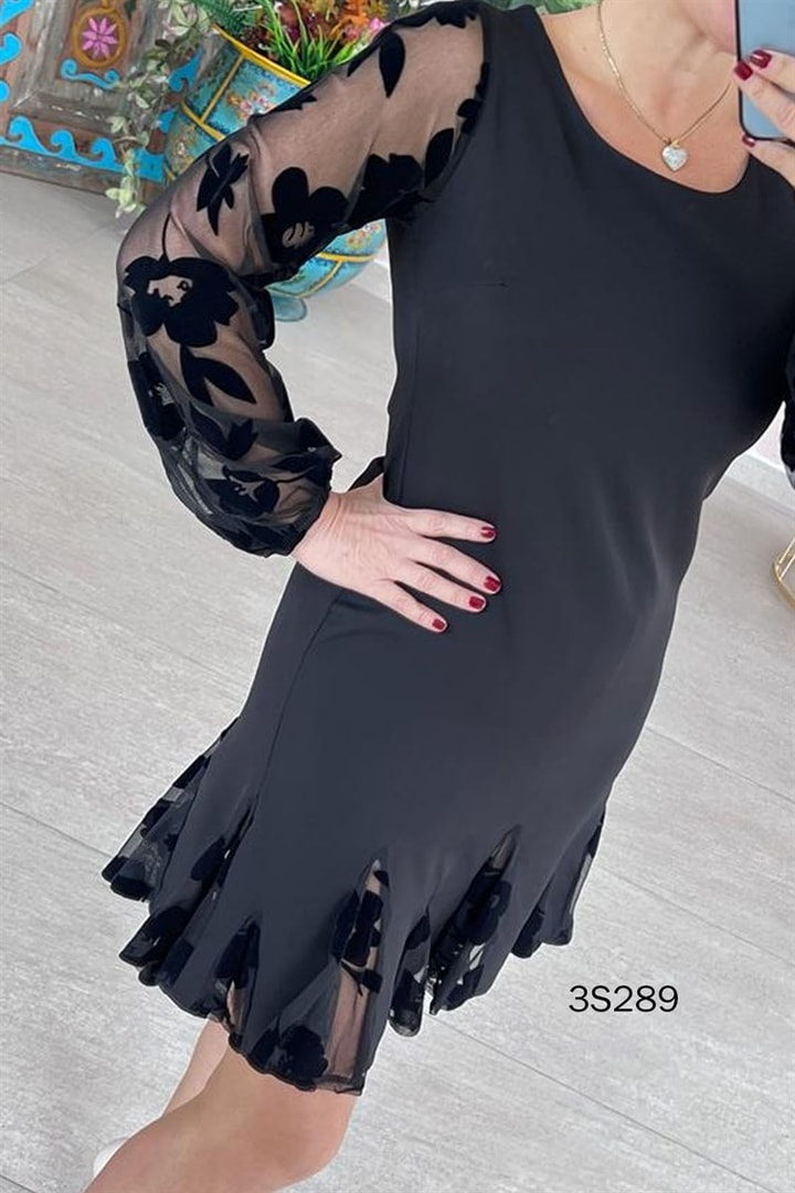 Flok Baskılı Fırfır Detay Elbise
