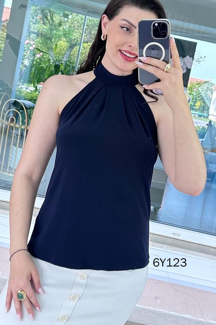 Halter Yaka Sandy Bluz