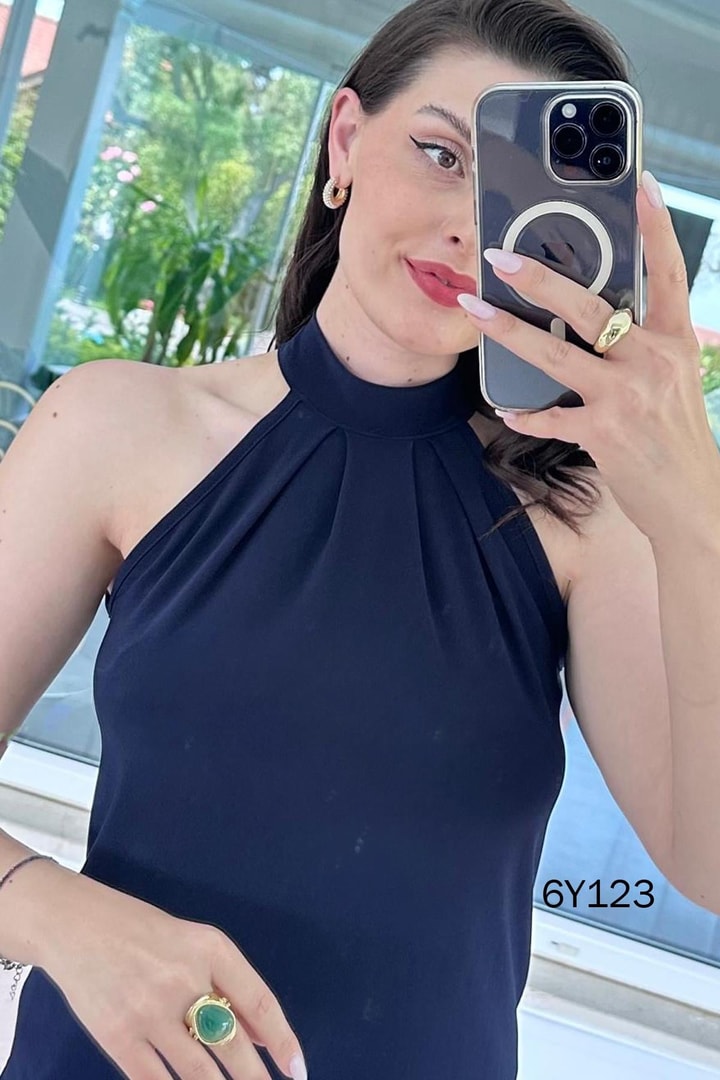 Halter Yaka Sandy Bluz
