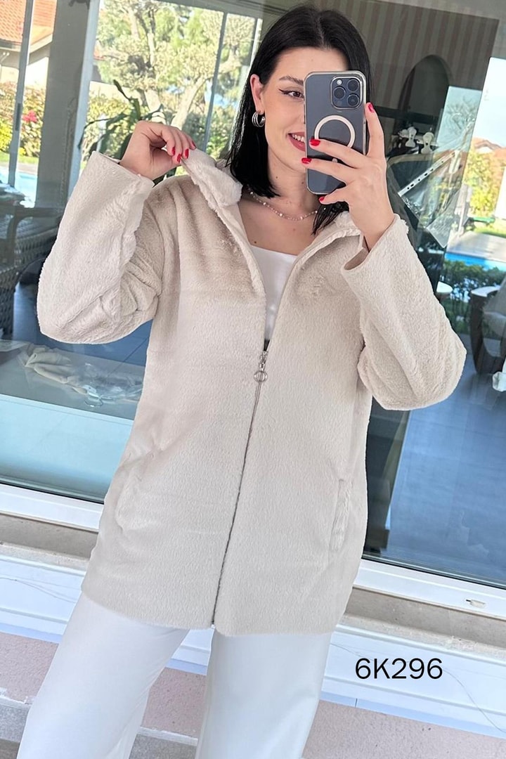 İçi Süet Dışı Tavşan Ceket