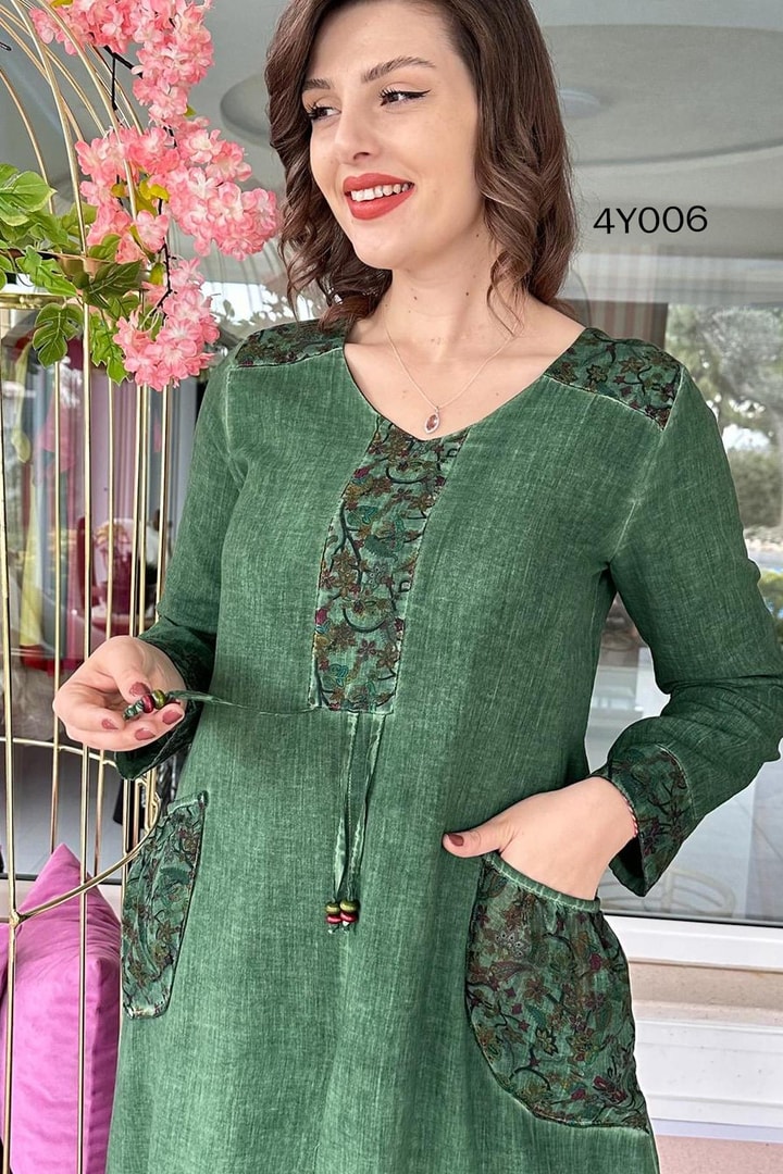 İki Katlı Oya İşlemeli Otantik Elbise