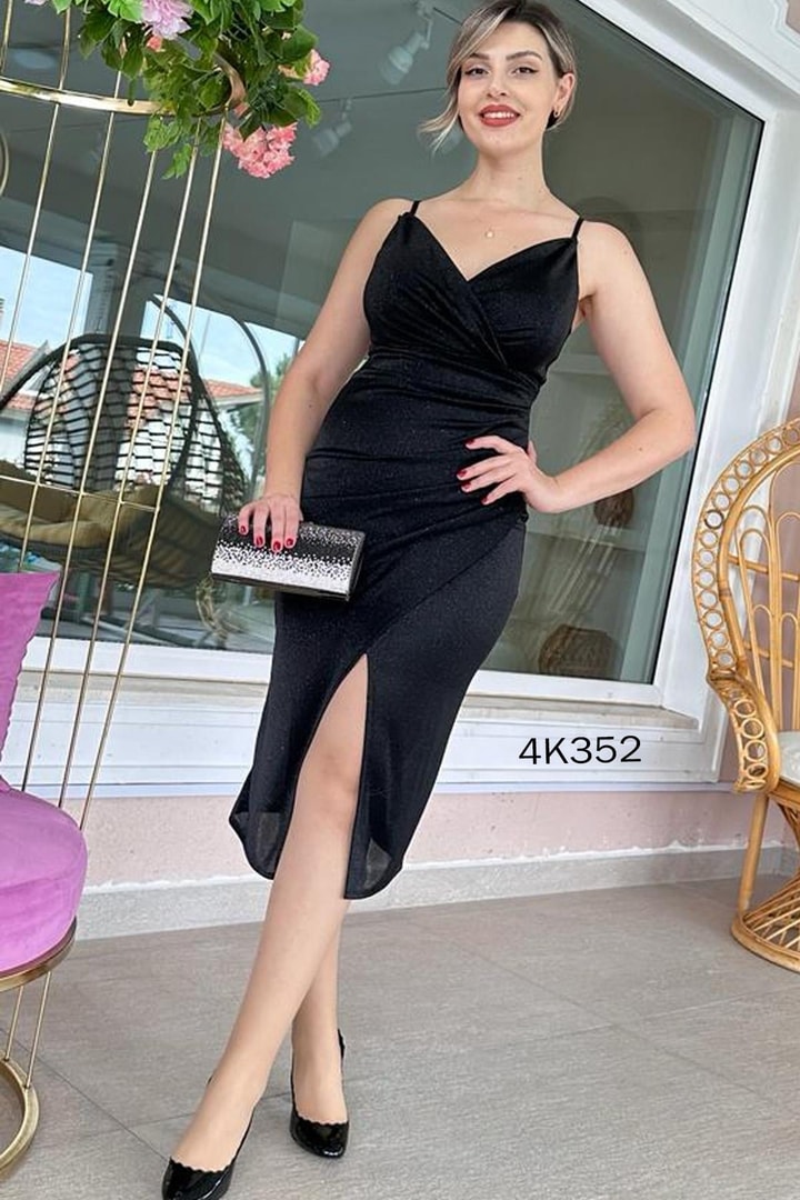 İp Askılı Büzgülü Simli Elbise