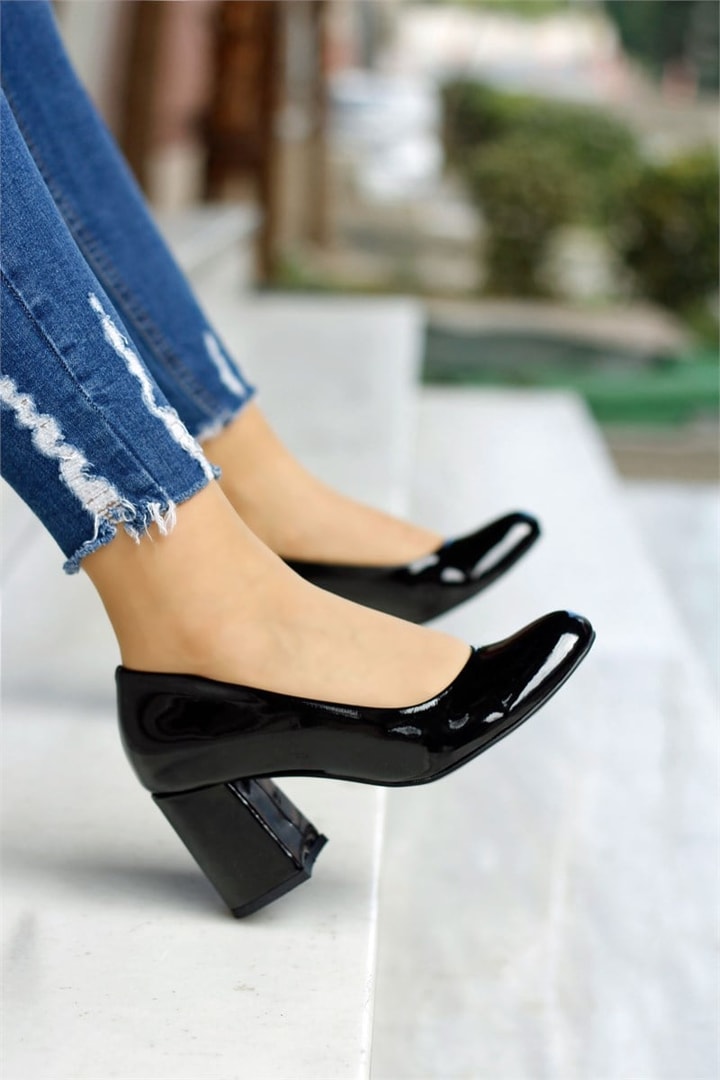 Kalın Topuk Ayakkabı