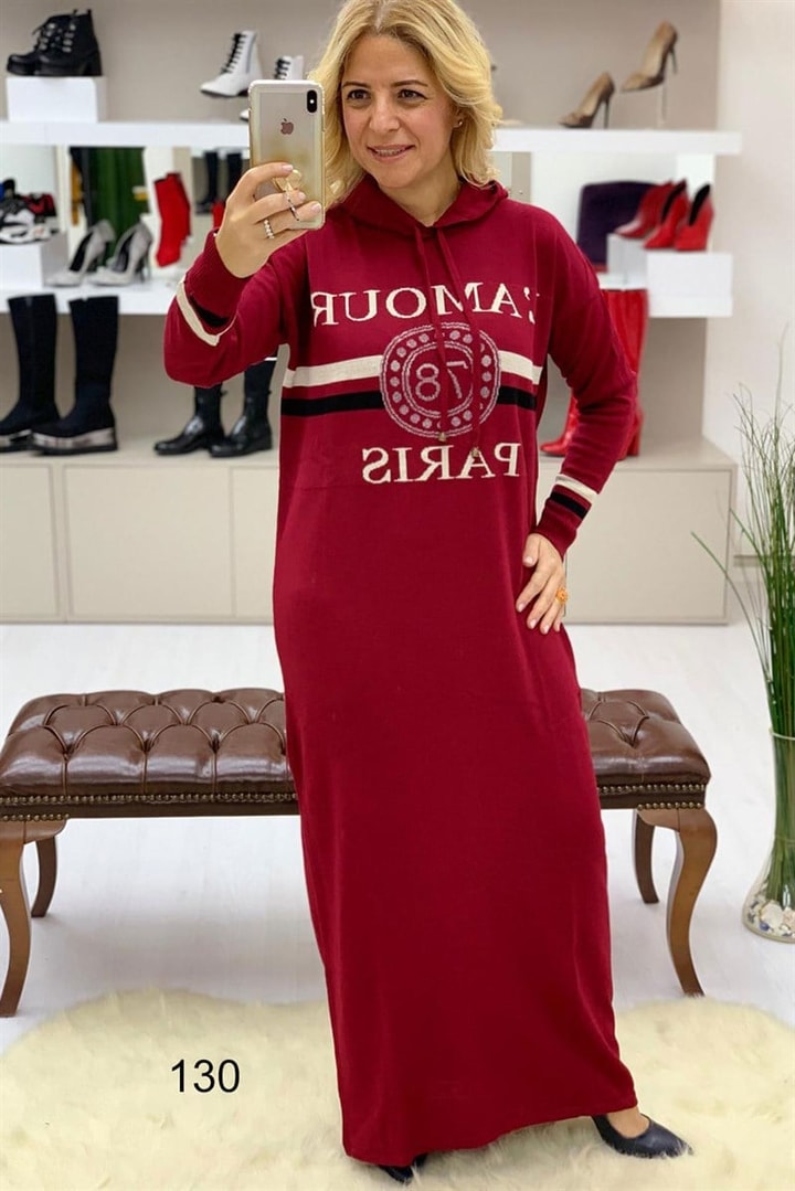 Kapşonlu Elbise