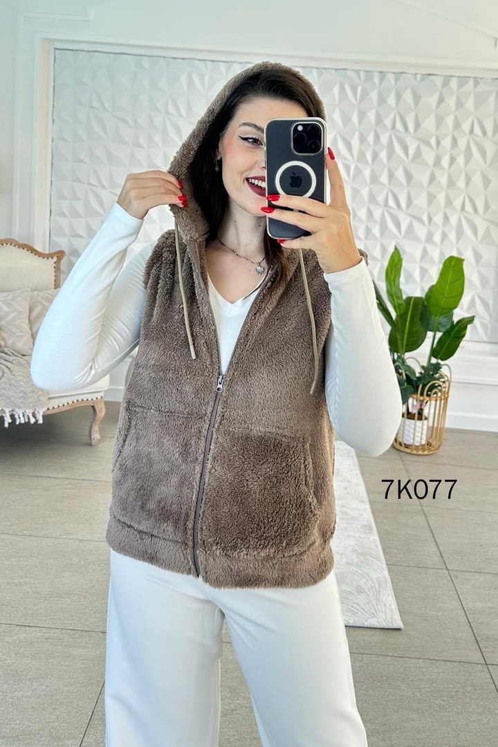 Kapşonlu Peluş Yelek