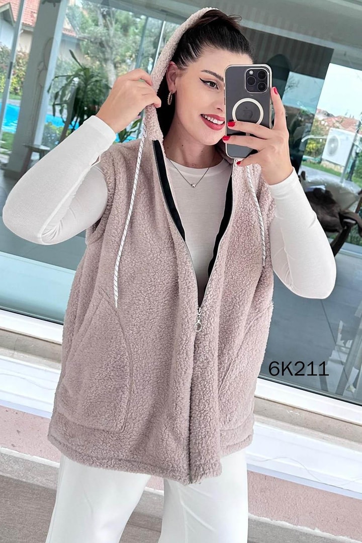 Kapşonlu Peluş Yelek