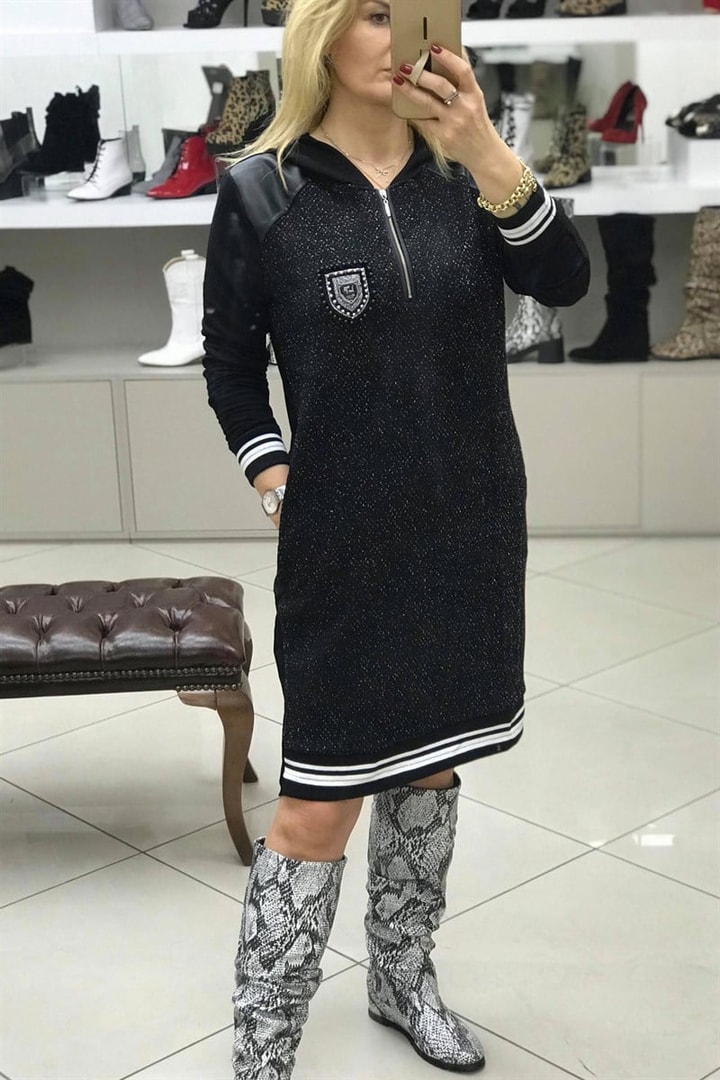 Kapşonlu Spor Elbise