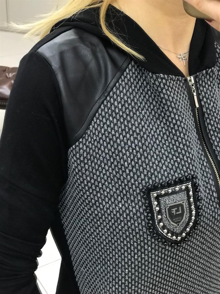 Kapşonlu Spor Elbise