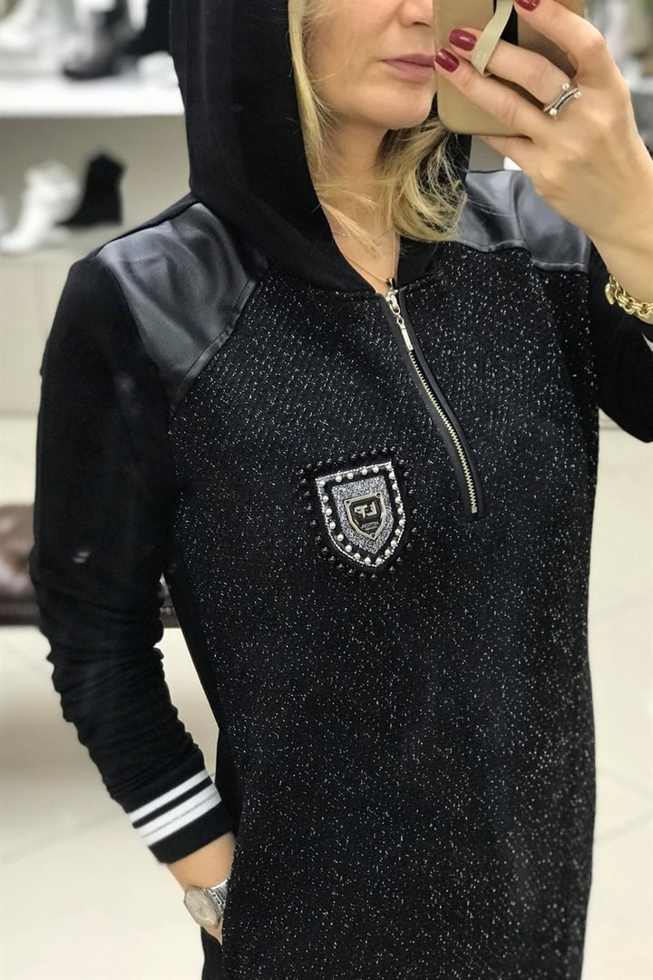 Kapşonlu Spor Elbise