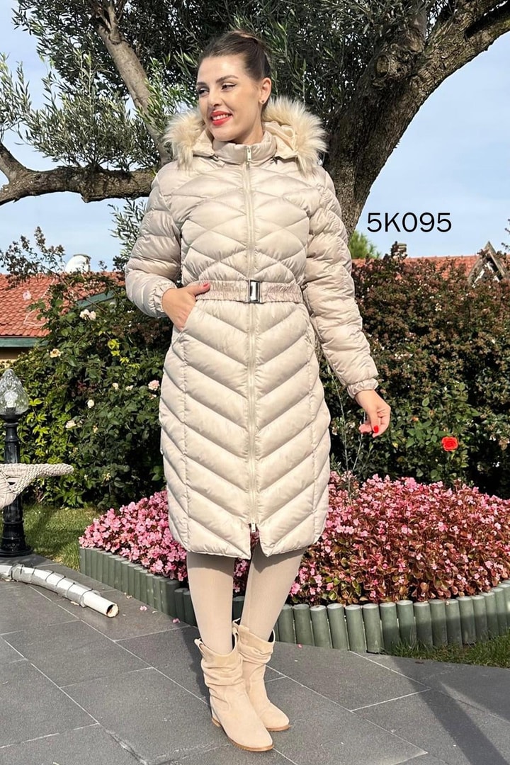 Kapşonu Çıkarılabilen  Şişme Mont