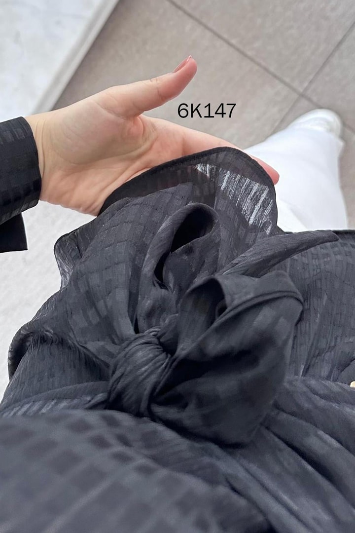 Kare Jakar Saten Gömlek
