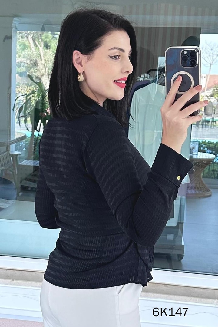 Kare Jakar Saten Gömlek