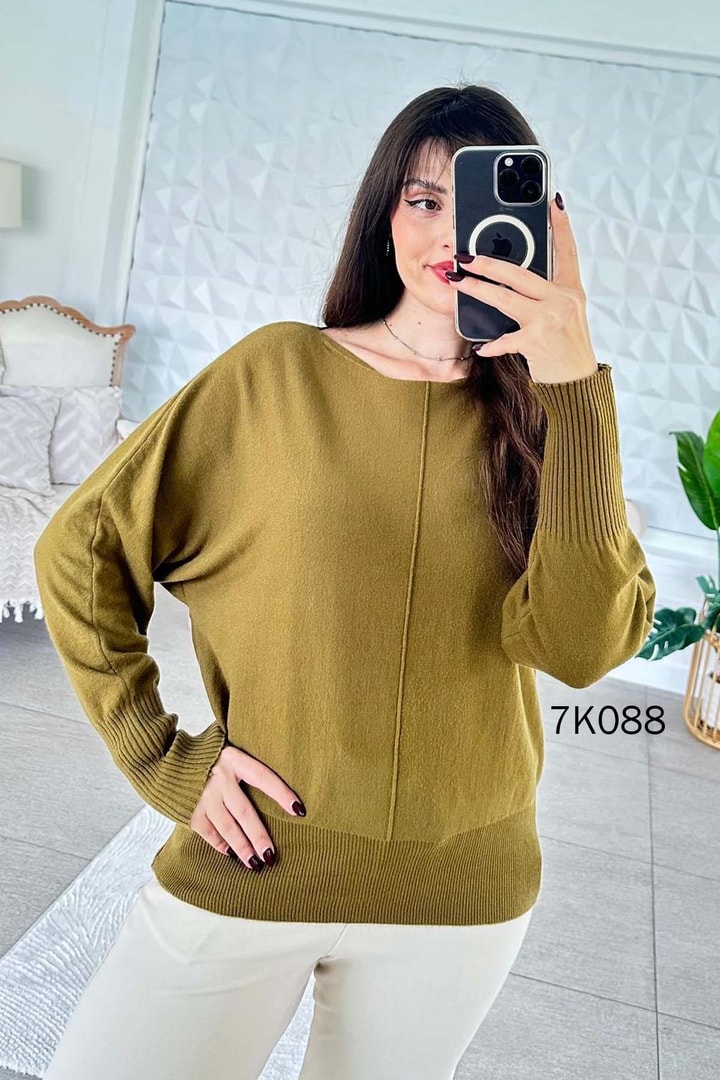 Kayık Yaka Triko Bluz