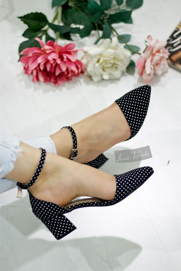 Kısa Topuk Ayakkabı