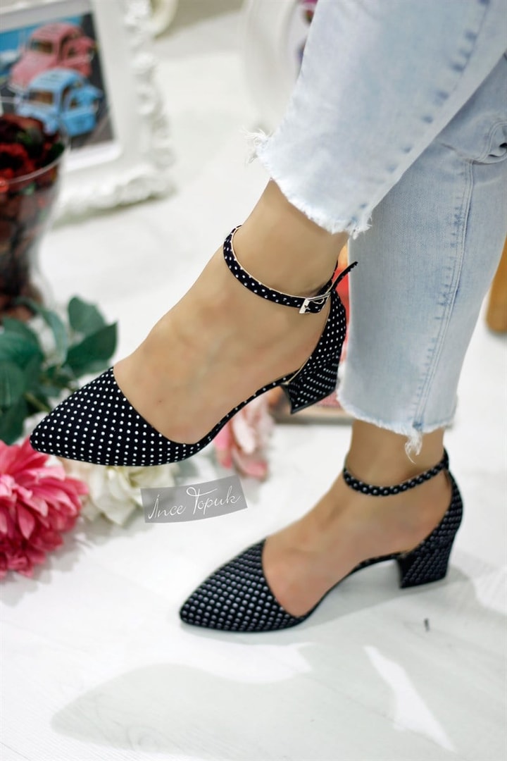 Kısa Topuk Ayakkabı