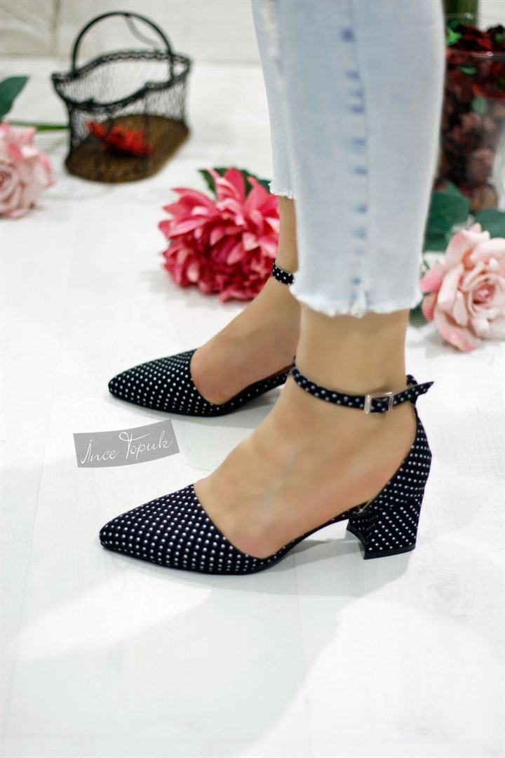 Kısa Topuk Ayakkabı