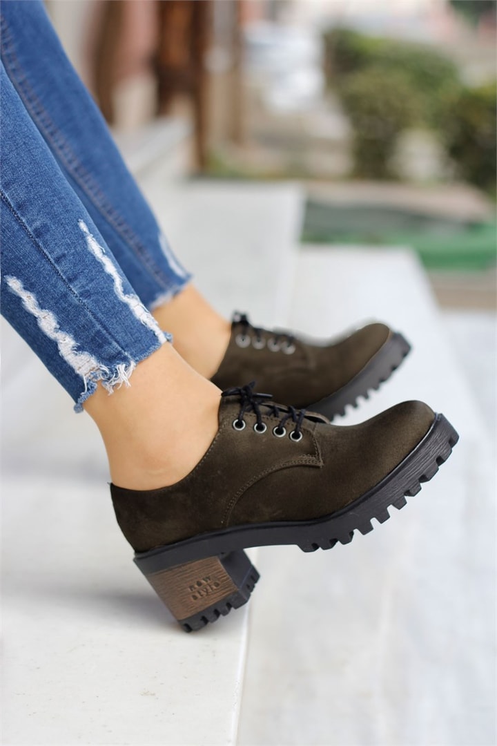 Kısa Topuklu Ayakkabı