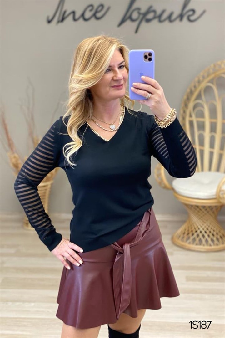 Kol Tül Detay Triko Bluz
