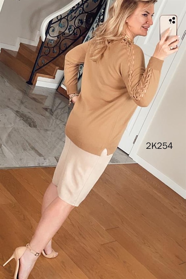 Kolları Balık Sırtı Detaylı Triko Bluz