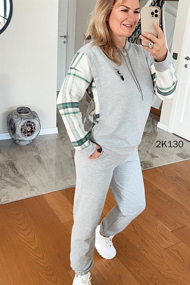 Kolları Ekose Kapşonlu Eşofman Takımı