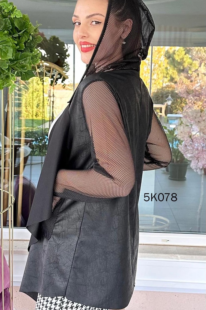 Kolları Fileli Kapşonlu Hırka
