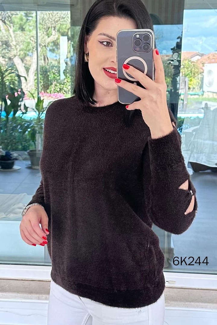 Kolları Taşlı Sakallı Triko Bluz