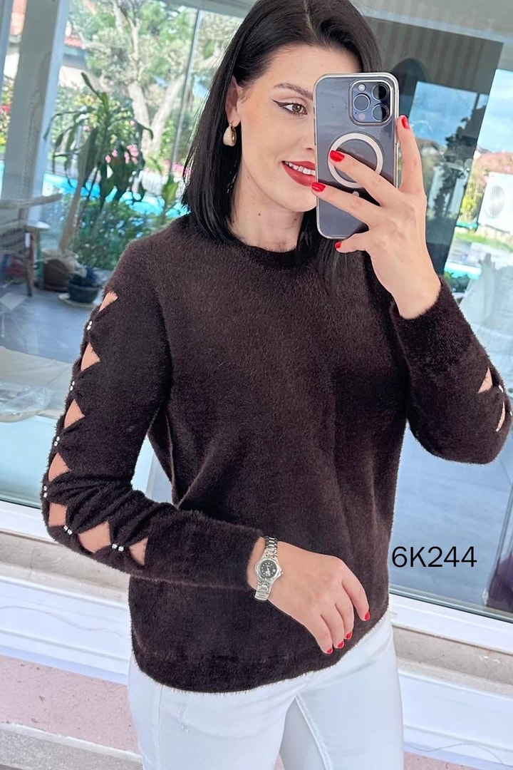 Kolları Taşlı Sakallı Triko Bluz