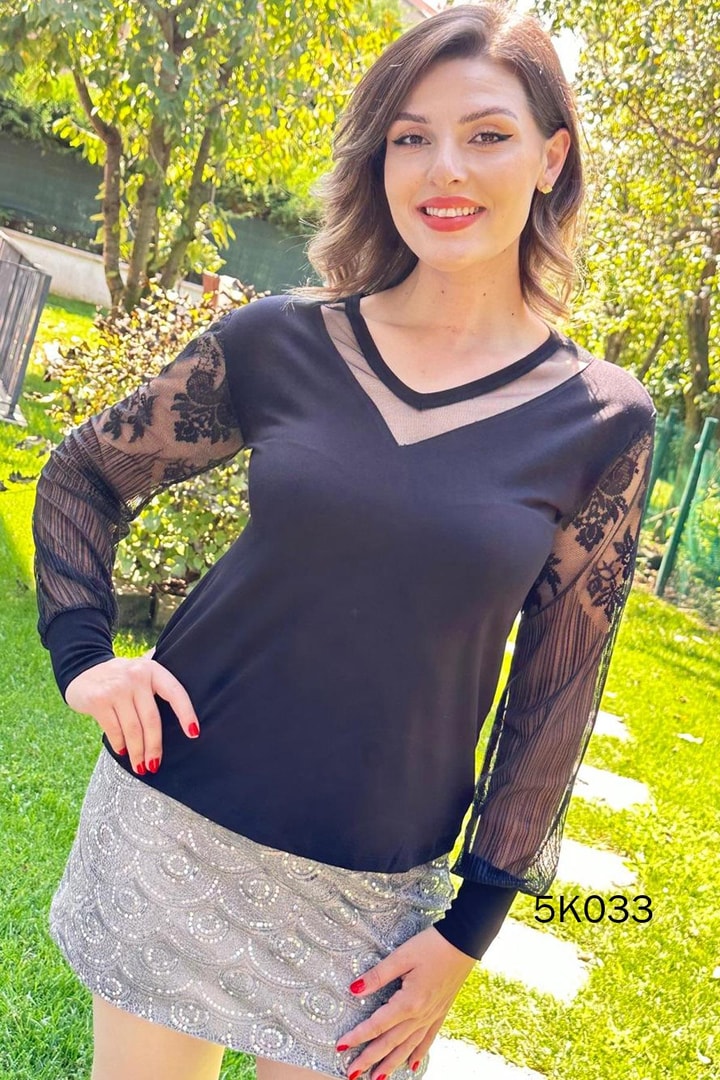 Kolları Tül V Yaka Viskon Bluz