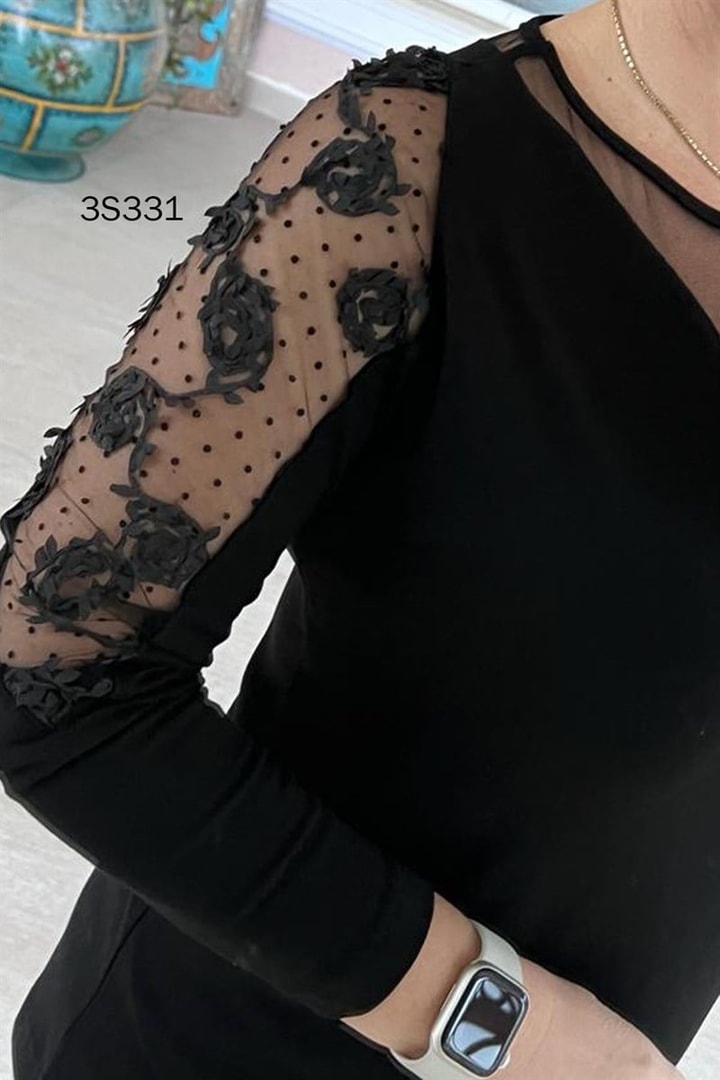 Kolu Dantel Detaylı Bluz