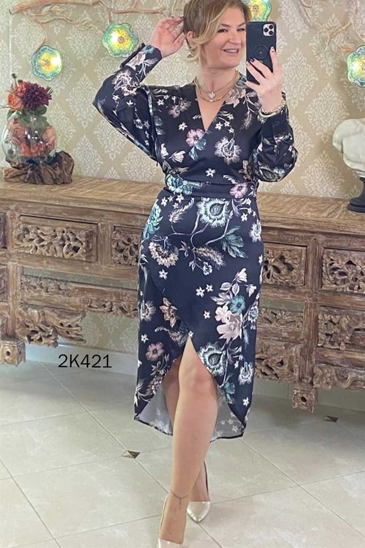 Kruvaze Yaka Belden Bağlamalı Saten Elbise