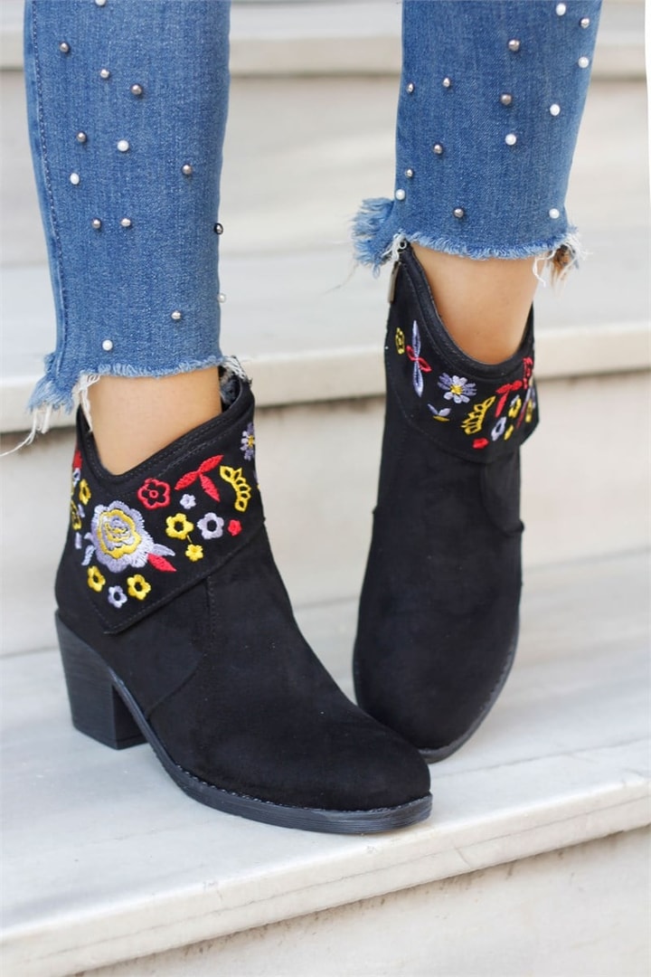 Nakış İşlemeli Bot