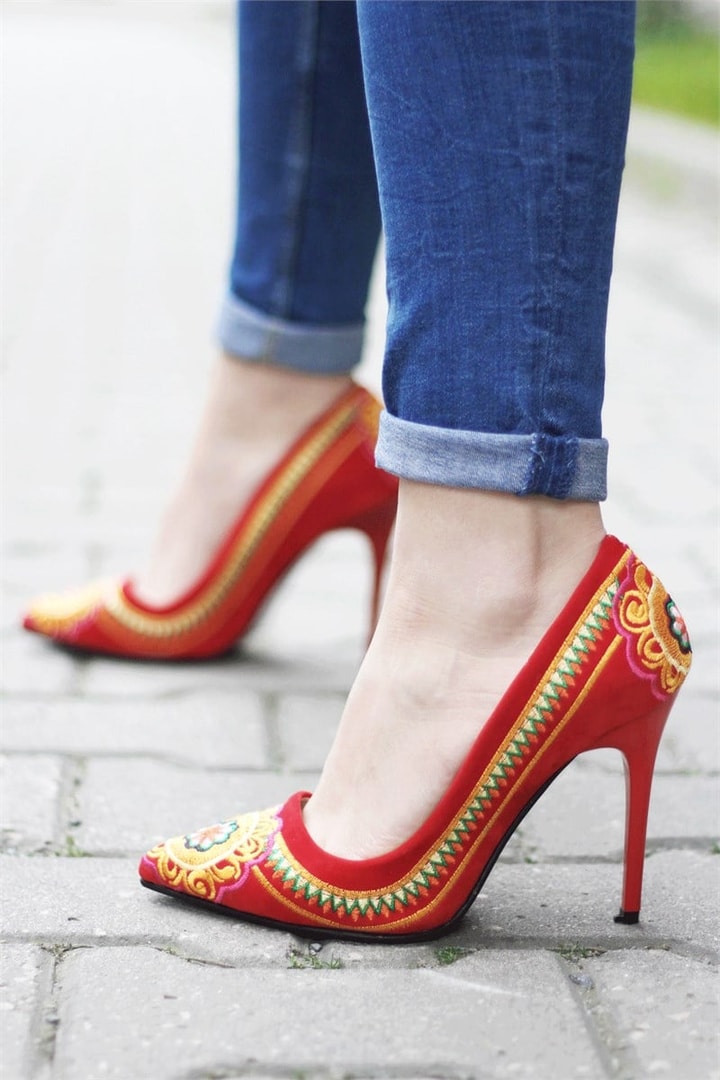 Nakış İşlemeli Stiletto