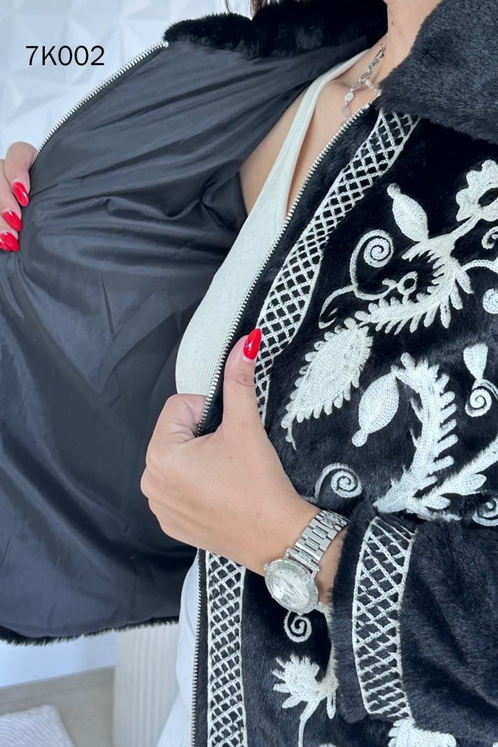 Nakışlı Tavşan Dokulu Kürk Ceket