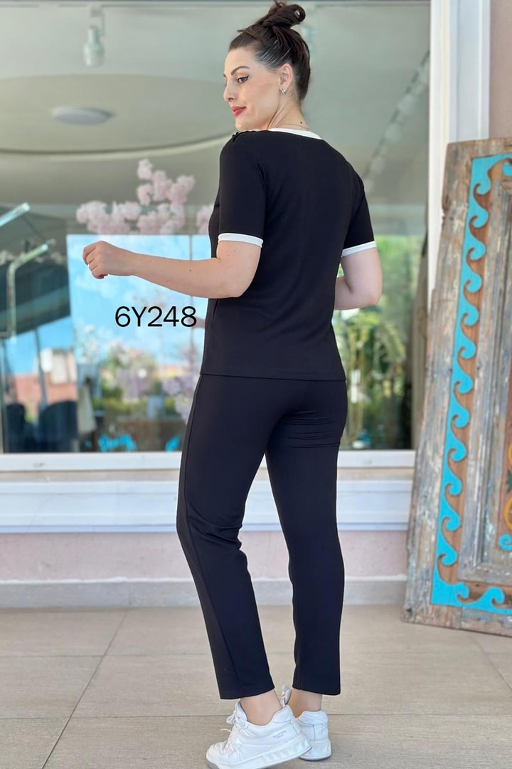 Omuzu Düğmeli Modal Takım