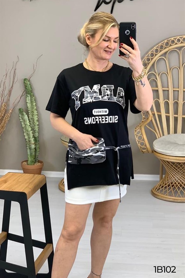 Önden Cepli Tshirt