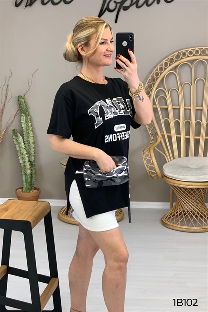 Önden Cepli Tshirt