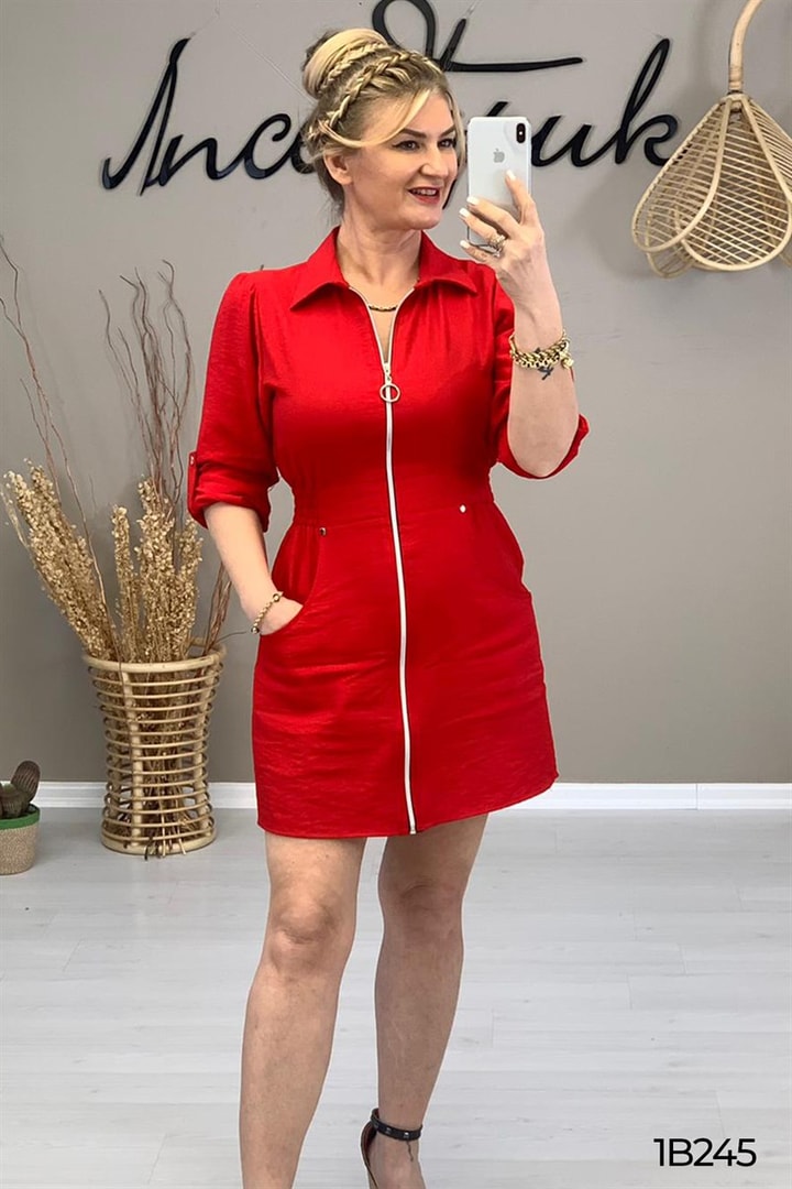 Önden Fermuarlı Elbise