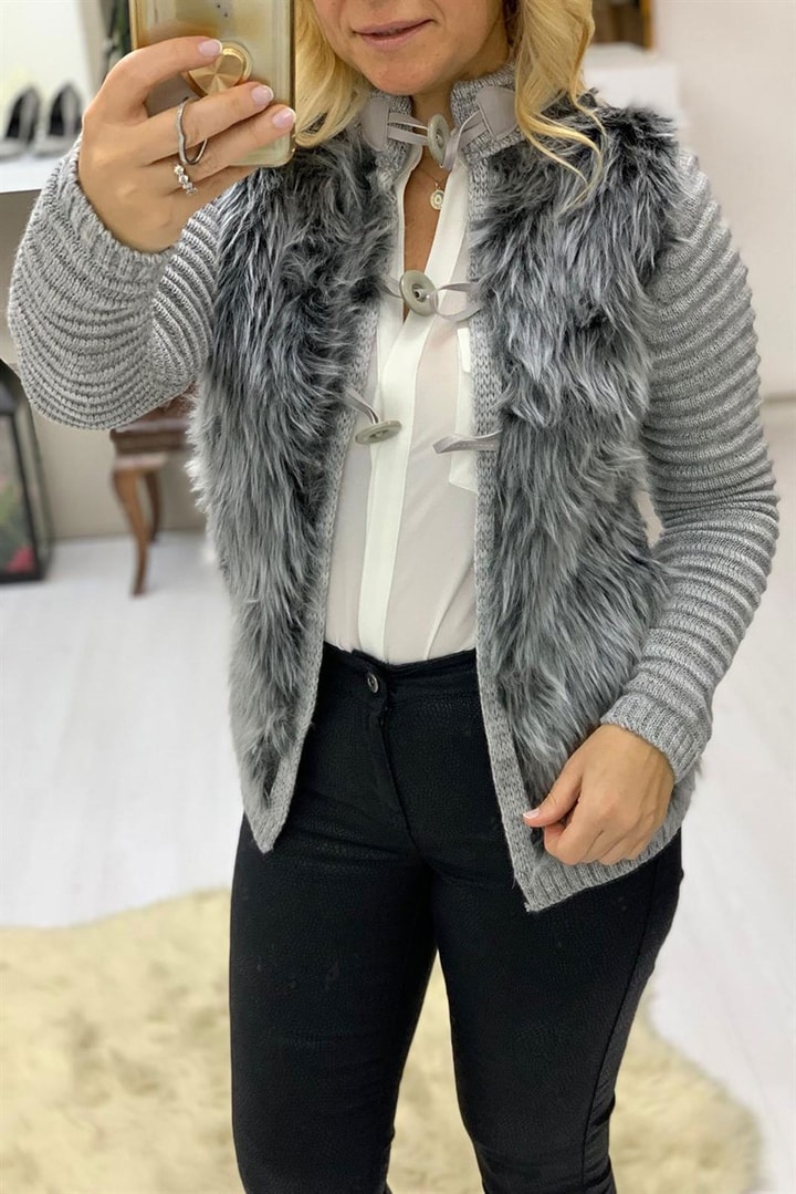 Önü Kürklü Hırka