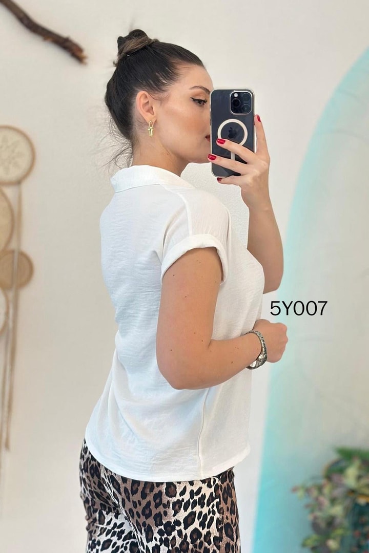 Polo Yaka Düğmeli Aerobin Bluz