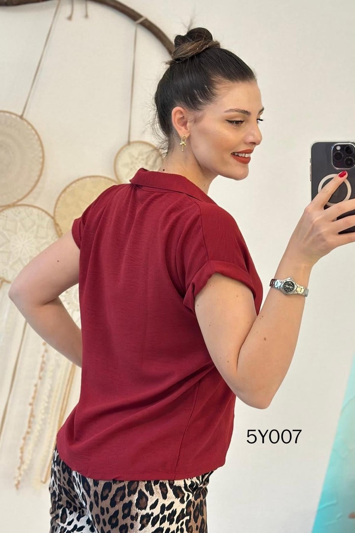 Polo Yaka Düğmeli Aerobin Bluz