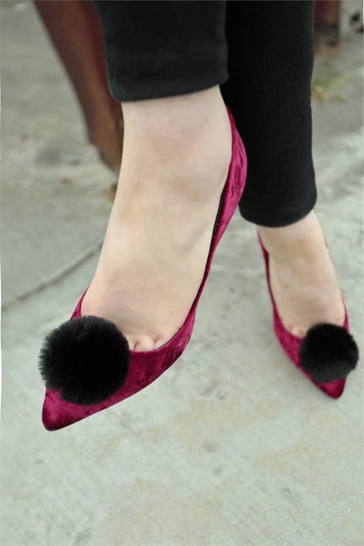 Ponponlu Kadife Stiletto
