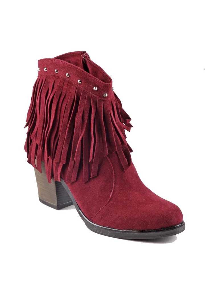 Püsküllü Bot