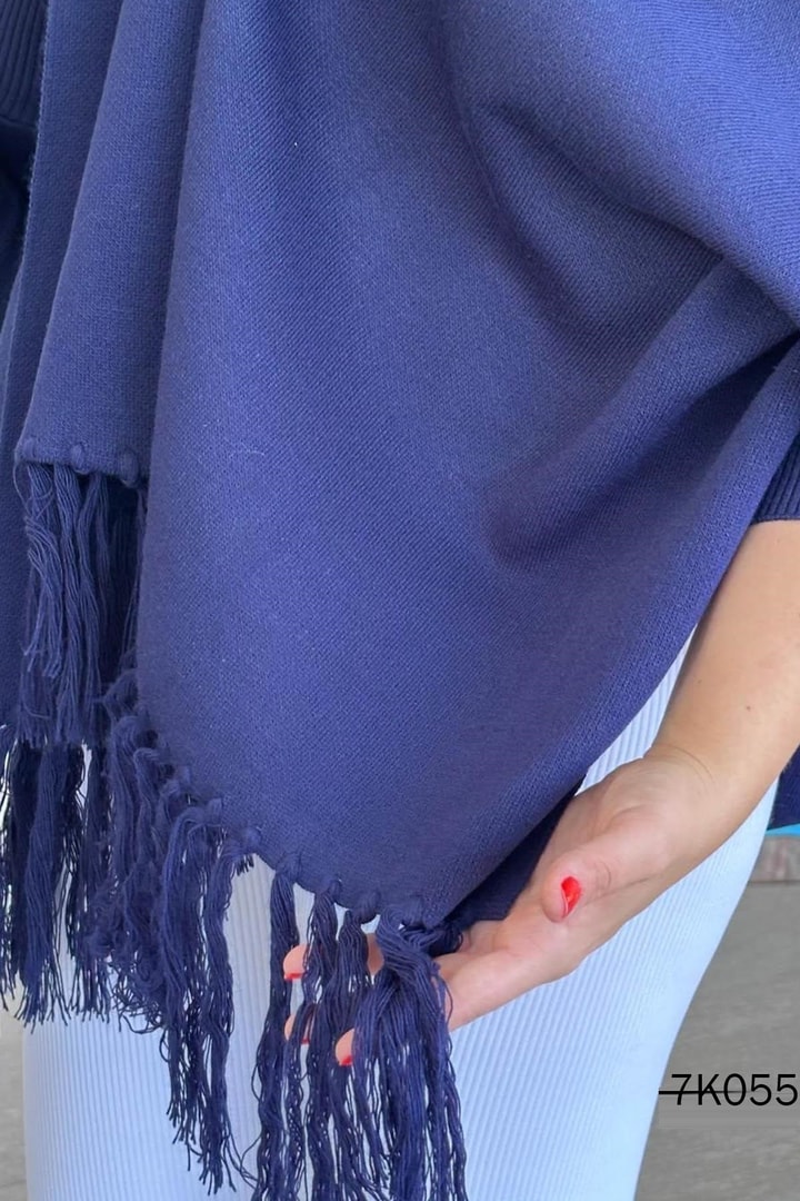 Püsküllü Triko Panço
