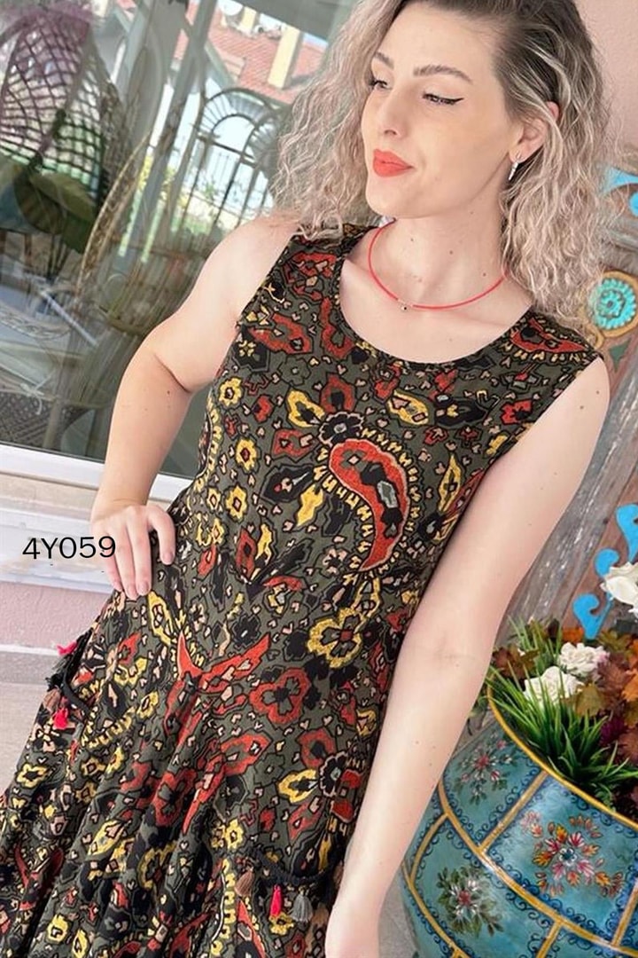 Sıfır Kol Püskül Detay Torba Elbise