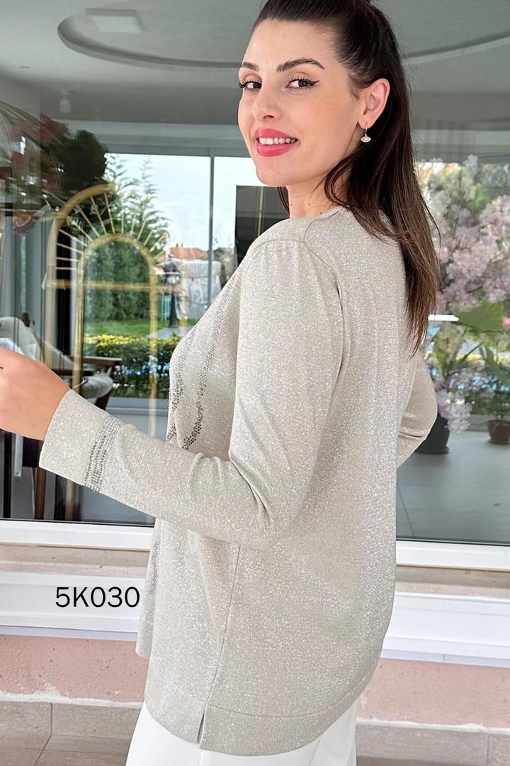 Su Yolu Desenli Taş Detay Simli Triko Bluz